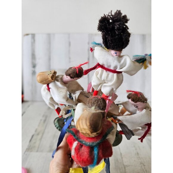 Vintage folk art childs toy tribal dancing people music - Picture 8 of 11